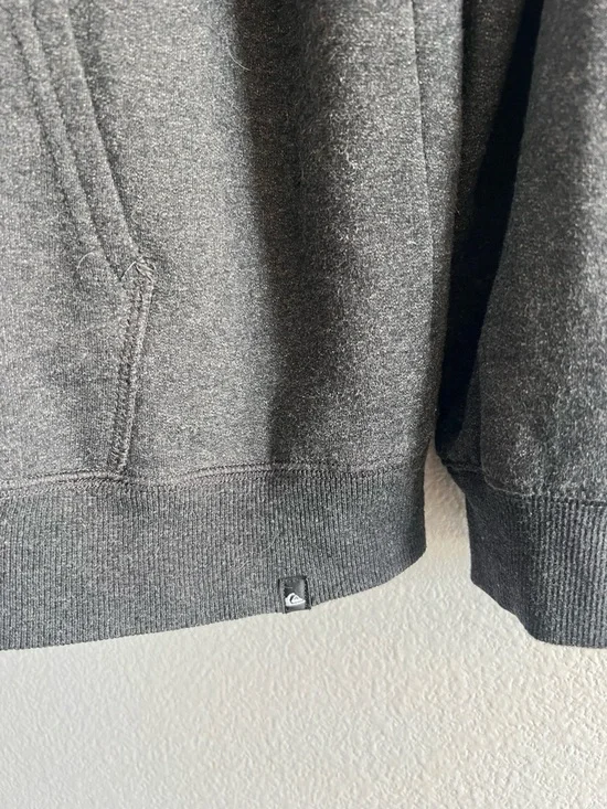 Vintage Men’s XL Quiksilver Charcoal Zip Hoodie with Neon Green Fleece Lining - Picture 6 of 12